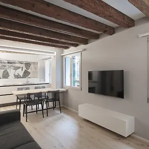 Apartment San Stae Glamour, Venice